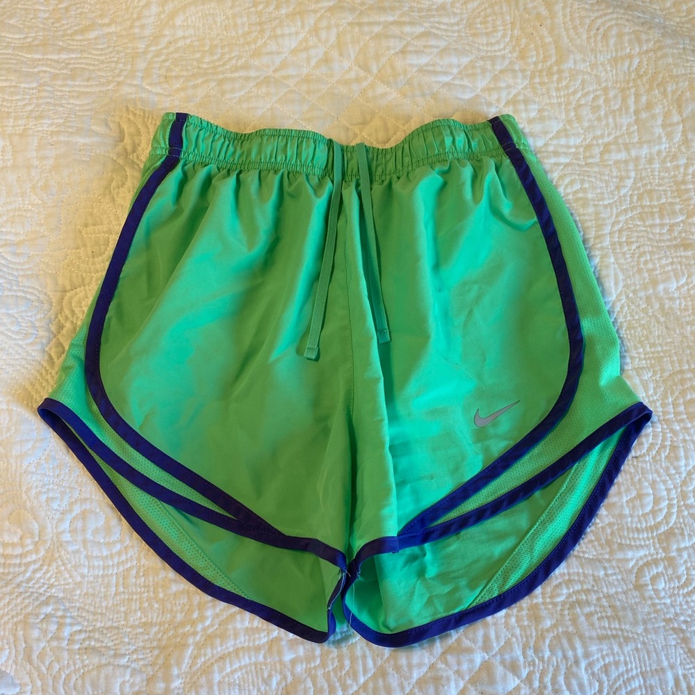 nike shorts